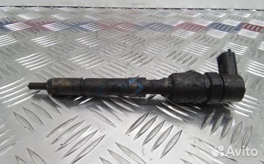 Форсунка дизельная opel astra J (LEA12AL04)