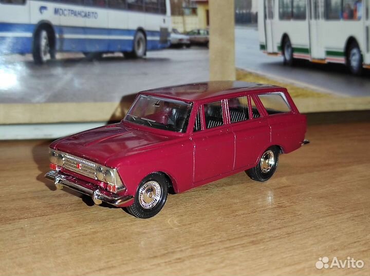 Модель автомобиля Москвич 427 Агат Тантал