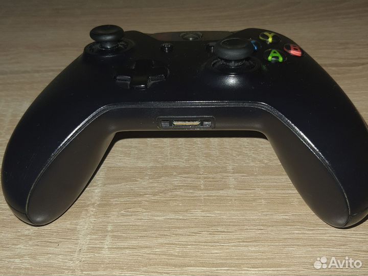 Геймпад xbox one