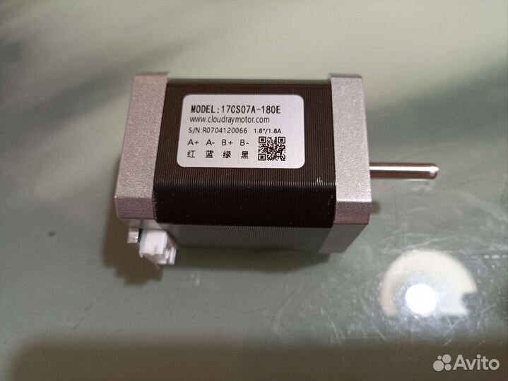 Шаговый двигатель nema 17