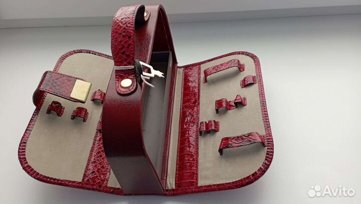 Футляр Зингер для маникюрных инструментов