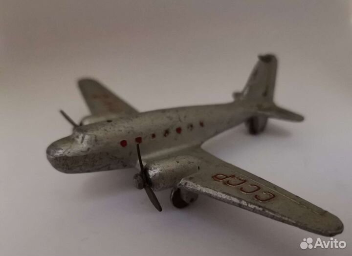 Модель самолет ли-2 СССР
