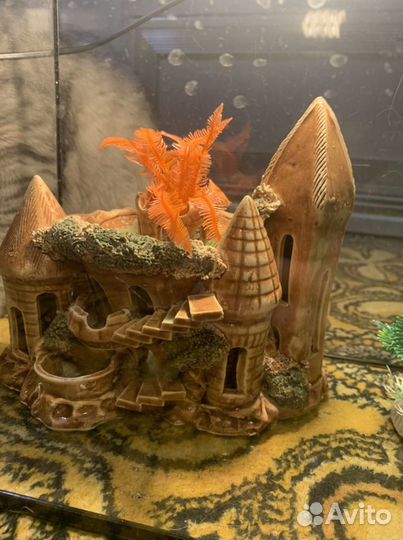 Украшения для аквариума