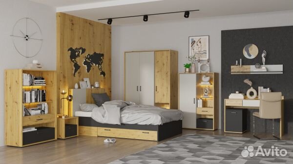 Стол письменный 