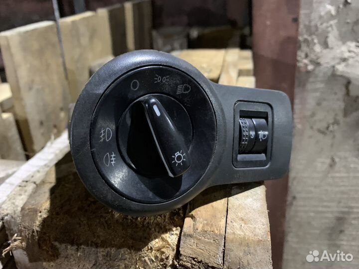 Переключатель света фар skoda octavia a4