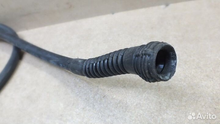 Водосточный шланг панорамного люка G31