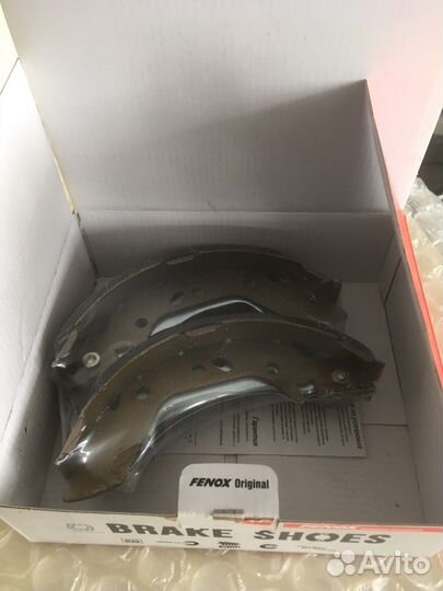 Тормозные колодки задние Hyundai Accent