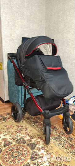 Продам коляску 2 в 1