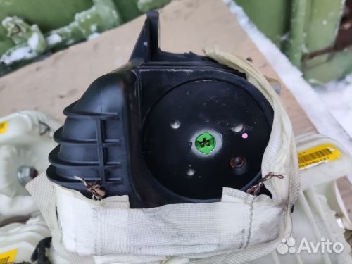 Аэрбег в торпедо Opel Astra H