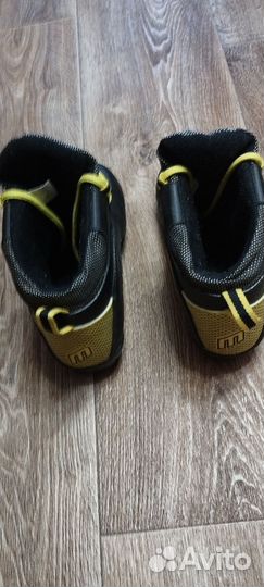 Лыжные ботинки детские 36