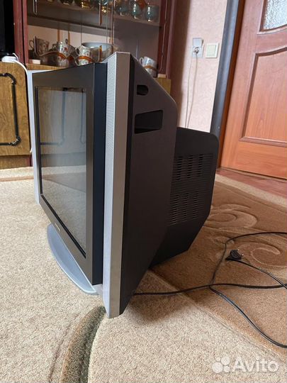 Телевизор samsung