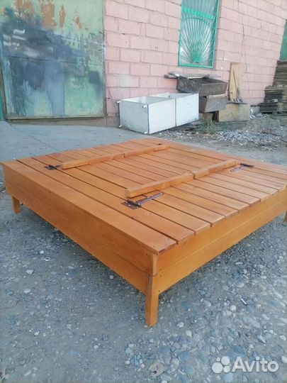 Песочница детская с крышкой-лавочкой