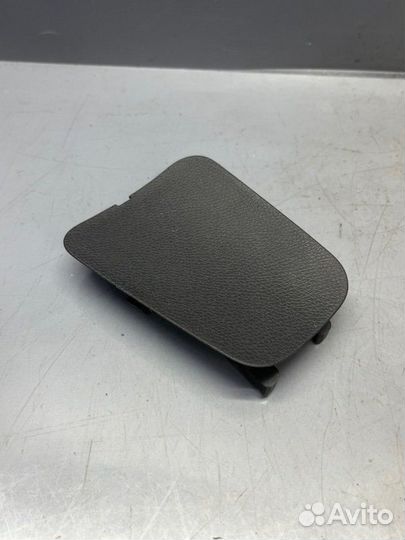 Заглушка обшивки багажника задняя левая Chery