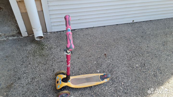 Самокат детский трехколесный globber