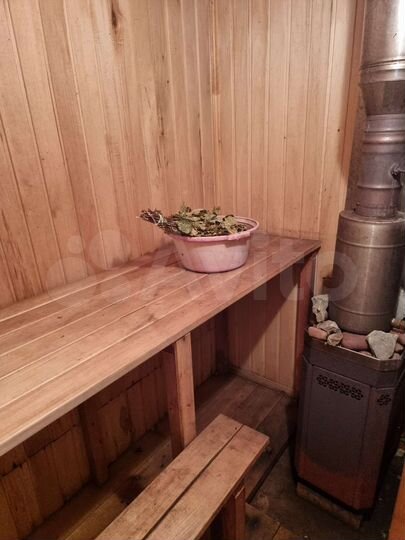 Дом 40 м² на участке 4 сот.