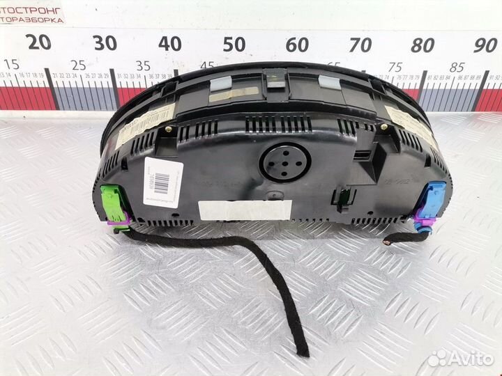 Щиток приборов (приборная панель) Audi A4 B6 2004