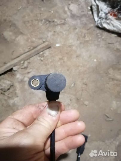 Датчик положения коленвала f16d3