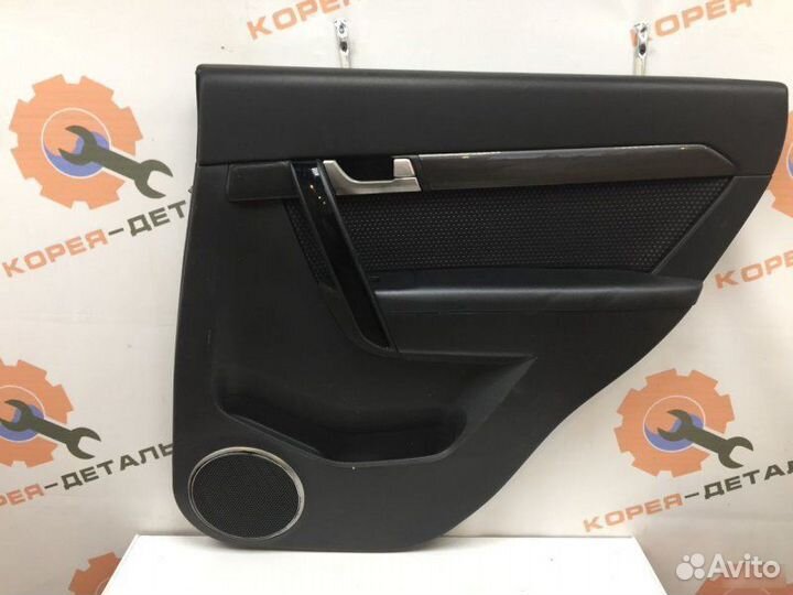 Обшивка двери задняя правая Chevrolet Captiva