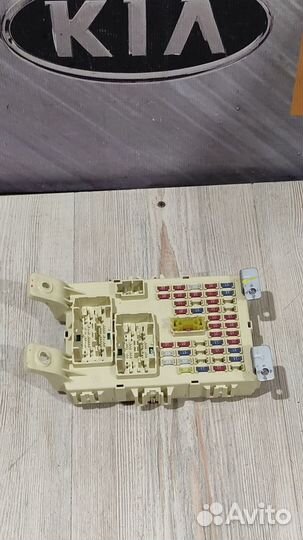 Блок предохранителей Kia RIO 3