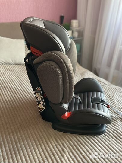 Детское автокресло hb