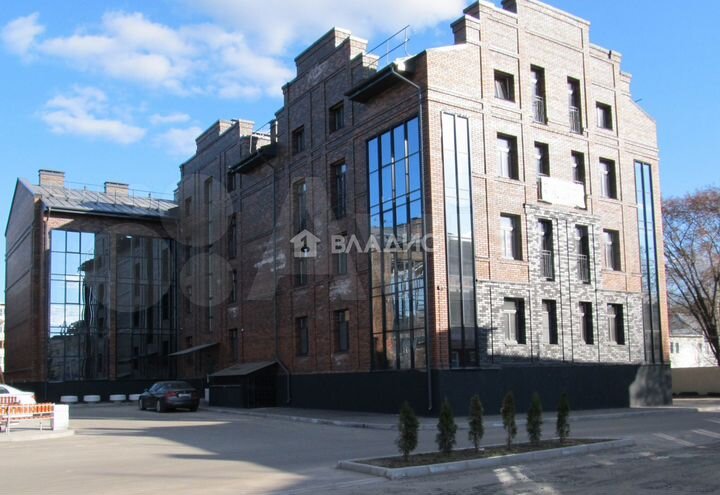 2-к. квартира, 91,8 м², 2/4 эт.