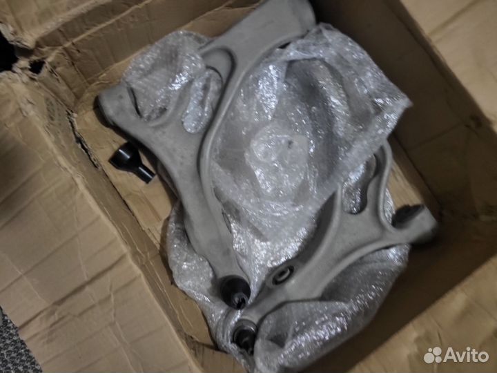 Рычаги передние volkswagen touareg nf оригинал