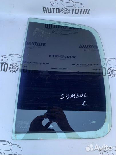 Стекло двери заднее левое Renault Symbol K7JA700