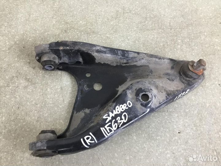 Рычаг передний правый Renault Sandero 2014