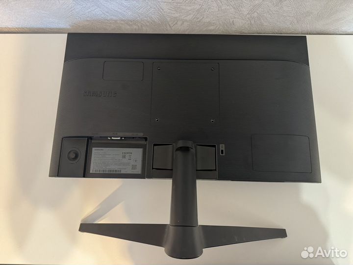 Монитор Samsung 22 дюйма