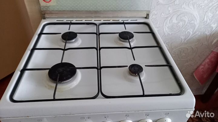 Газовая плита Ардо, б/у, 4-конфорочная, в прекрасн