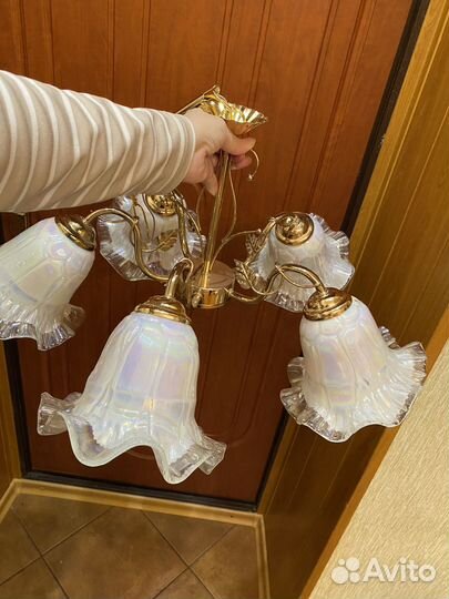 Люстра подвесная потолочная