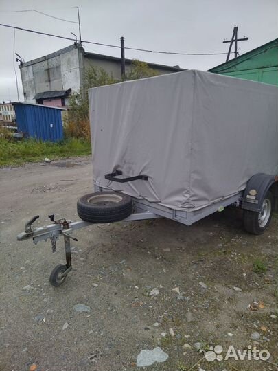 Прицеп на легковой автомобиль