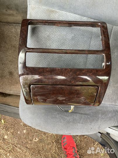 Тойота сrown 143