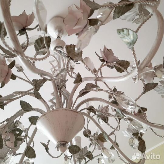 Люстра потолочная