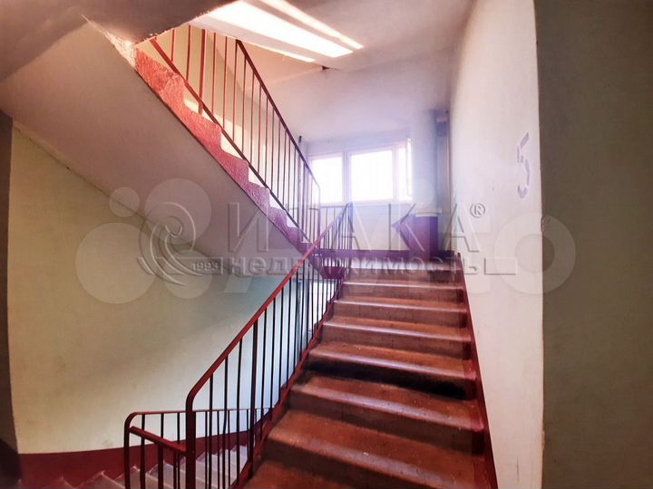 Комната 13 м² в 3-к., 5/9 эт.