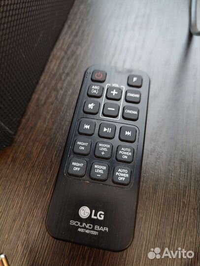 Саундбар LG SH4