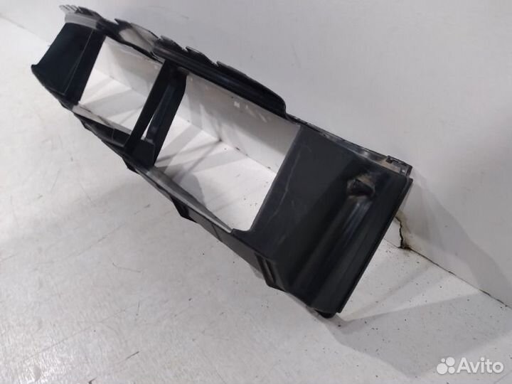 Воздуховод передний Bmw 5Er F10 2009-2016