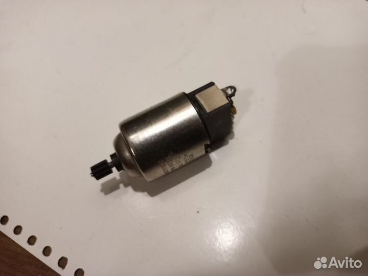 Электромотор и запчасти Piko Ferrari 312