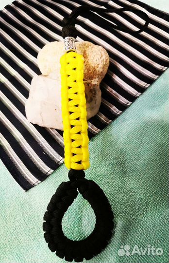 Темляк для ножа-двойная кобра (разные цвета)