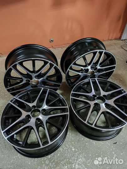 Литые диски R15