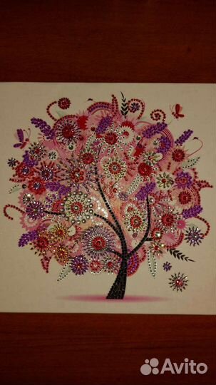 Готовая картина стразами 