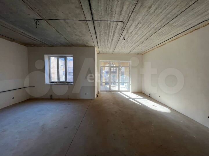 Таунхаус 315,3 м² на участке 2,6 сот.