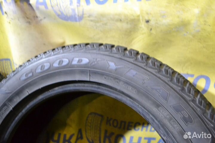 Goodyear UltraGrip Ice+ 205/55 R16