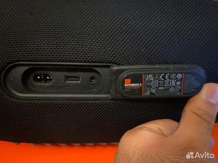 JBL boombox 3 мощностью 180 Вт