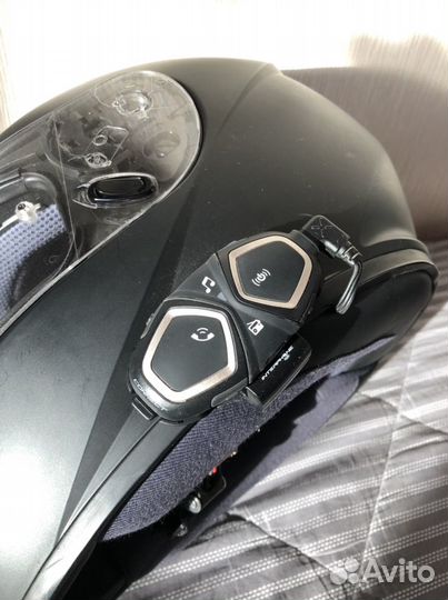 Шлем размер М с Блютус гарнитурой