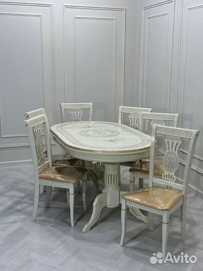 Кухонный стол. Доставка по всей России