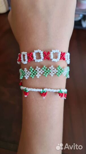 Украшения из бисера