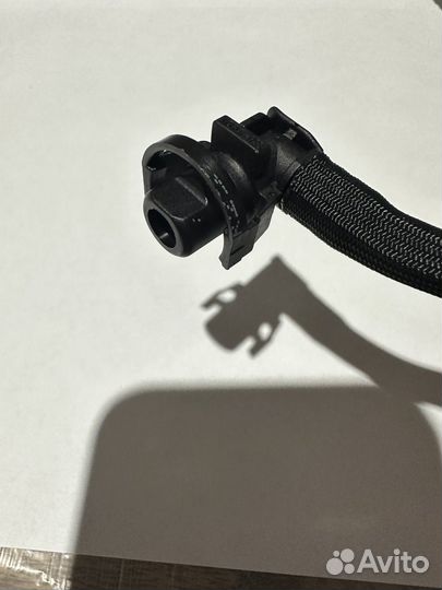 Патрубок от головки блока BMW 520d