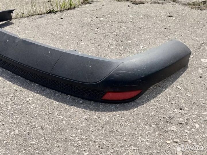 Юбка заднего бампера ford Focus III 2011-2019
