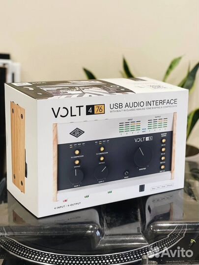 Новый Universal Audio Volt 476